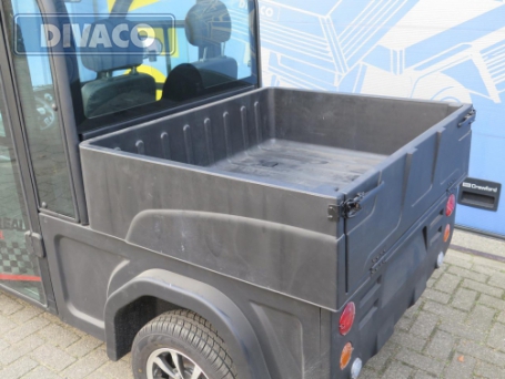 vorfuhrer-d-line-dv-2xc-elektro-60-volt-golfcart-mit-kabine