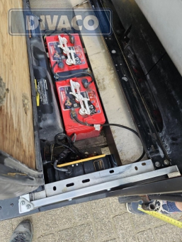 gebraucht-club-car-carryall-6-elektro-48-volt-mit-kabine