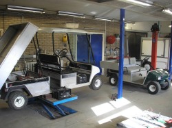 Reparatuur an golfcart